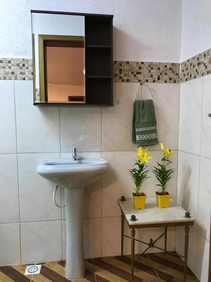 Willa Casa A Beira Do Rio Jaguareguava Na Mata Atlantica Em Bertioga Sp Zewnętrze zdjęcie